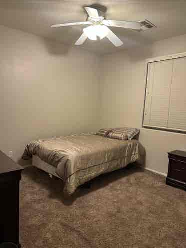 Spacious room Ready for Move-in