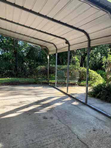 Private bed/bath/kitchen/entry