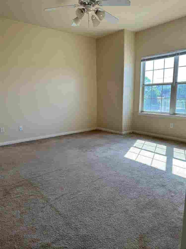 Apartment for lease
