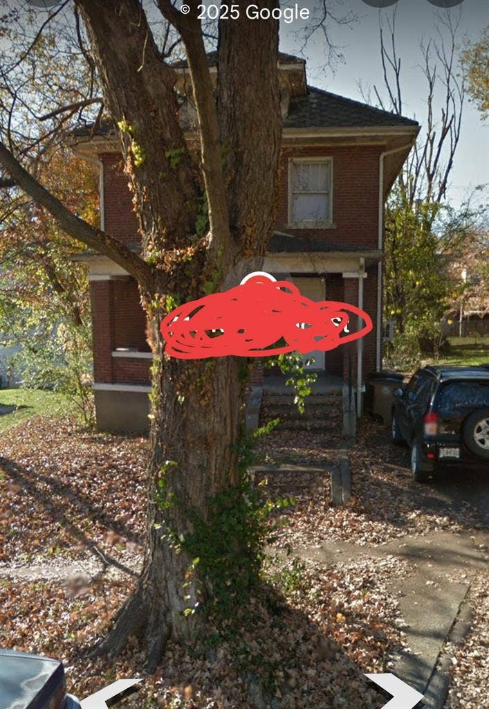 ROOM (Close to SEMO)