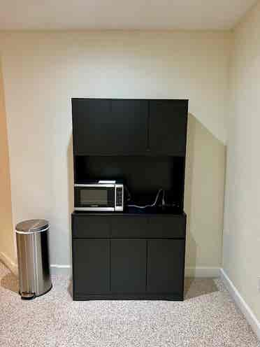 Entire lower level/ Util. Inc.