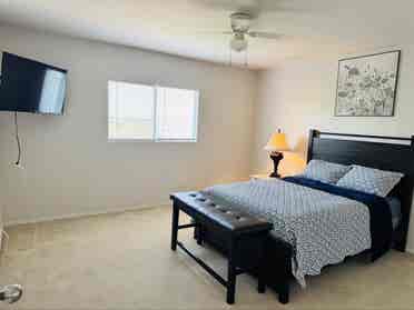Fully Furnished/All bills paid