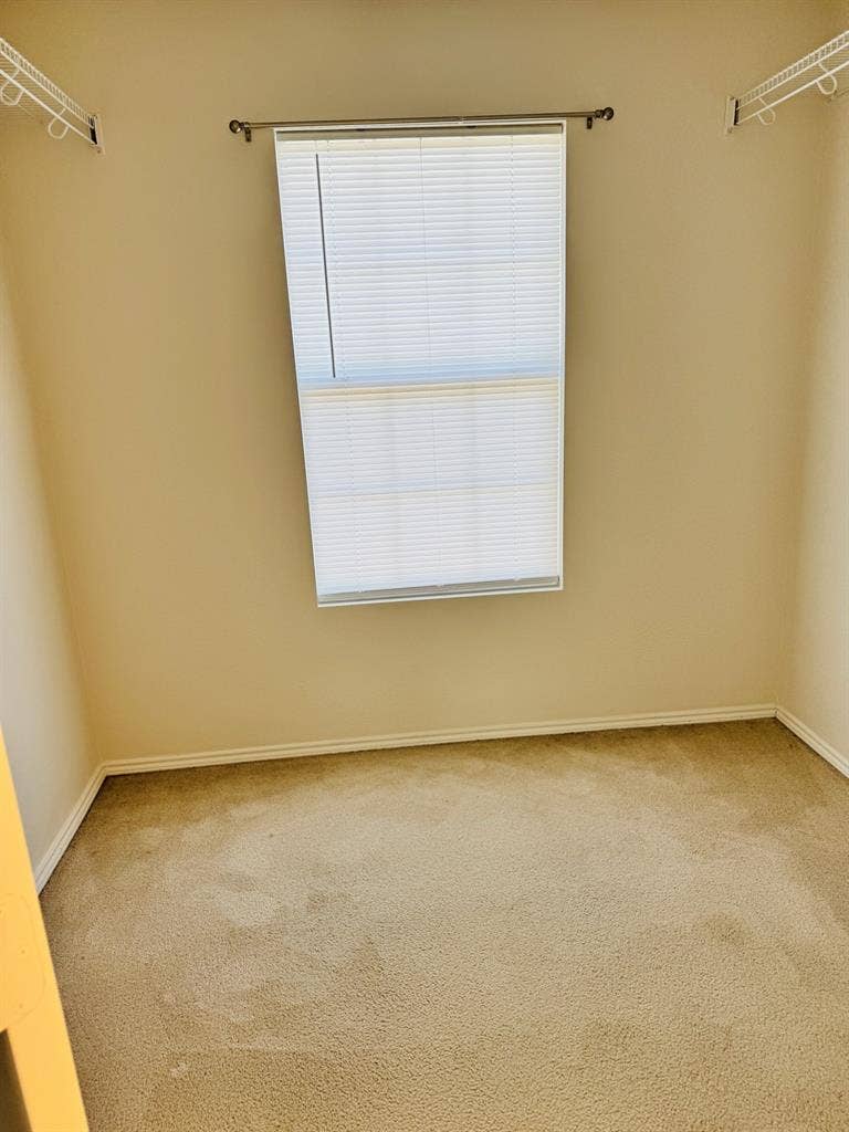 Fully Furnished/All bills paid