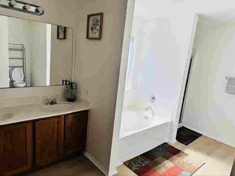 Fully Furnished/All bills paid