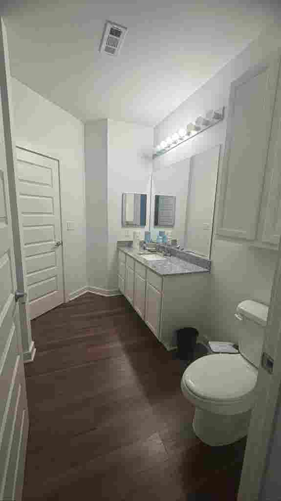 Furnished room available for rent