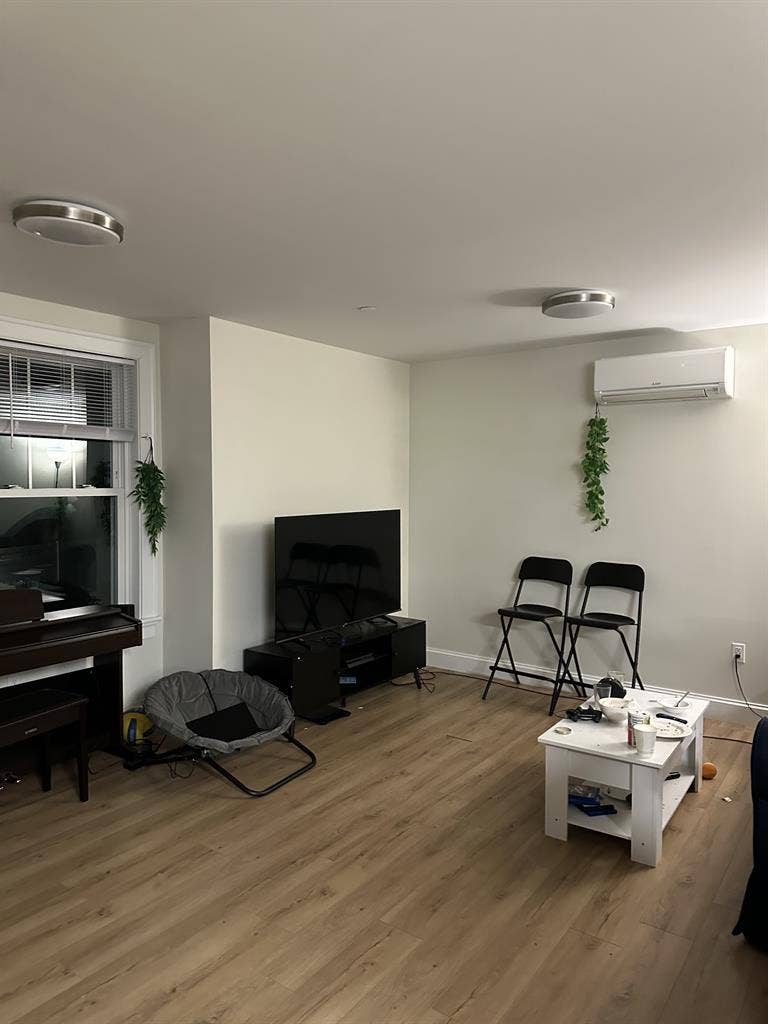 Summer sublet in BA