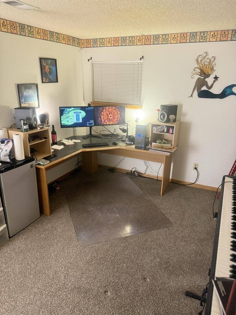 Townhome to share
