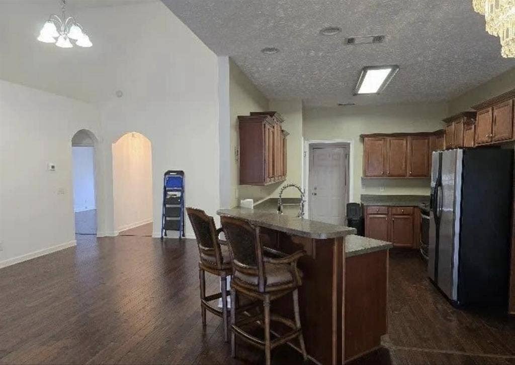 Wonderful /5 bathrooms