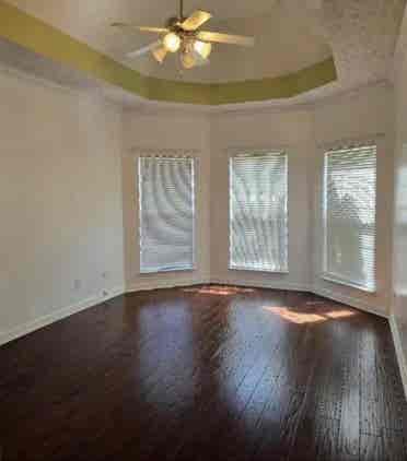 Wonderful /5 bathrooms