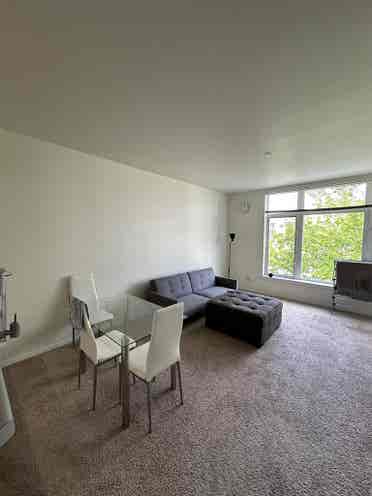 Private room | b Apt | Udistrict