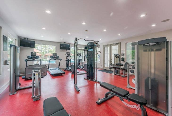 Nice room in a High-End Home.....