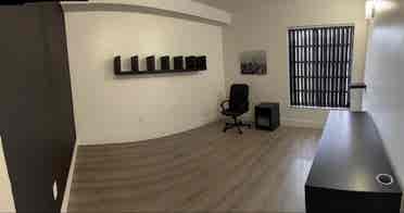 Room NEAR FIU . available