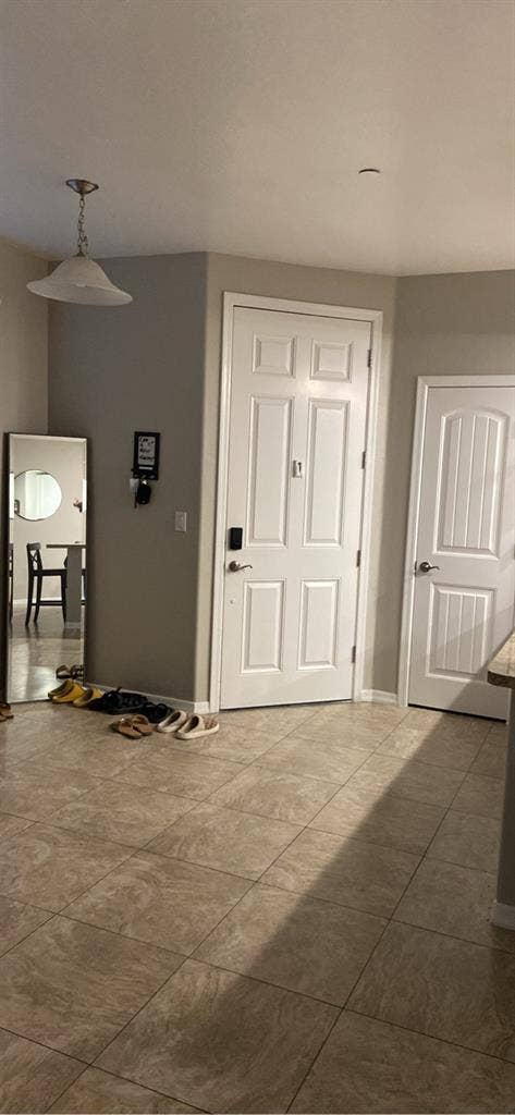 2 bedrooms for rent!