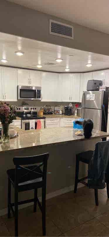 2 bedrooms for rent!