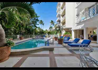 Hollywood Regency stunning views