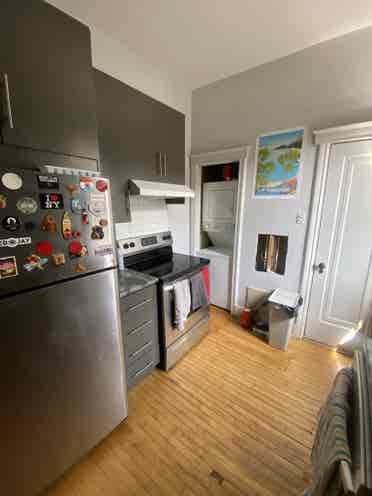 PRIVATE ROOM FOR RENT