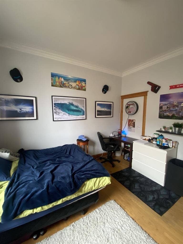 PRIVATE ROOM FOR RENT