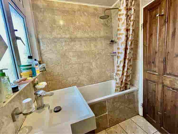 Room for Leting