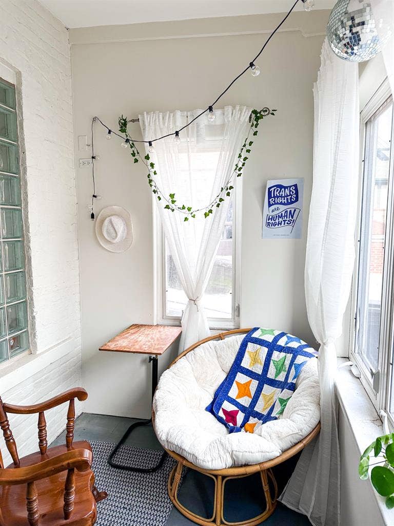 Looking for Roommates in Lakeview!