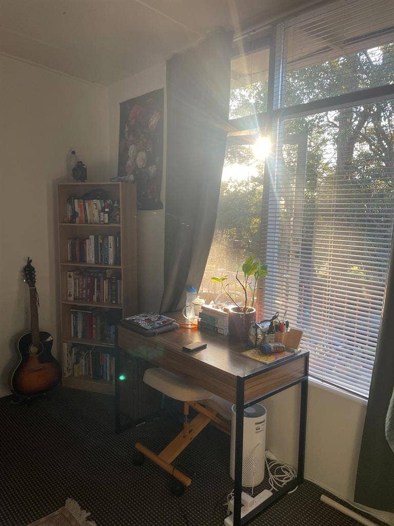 Affordable Room in Eaglemont