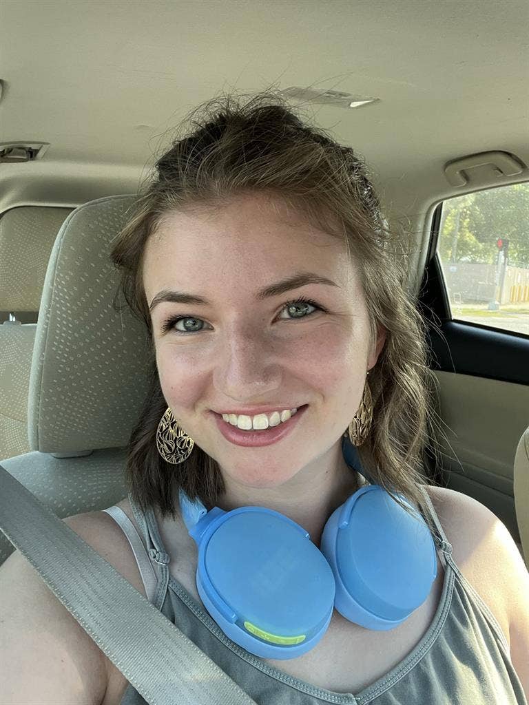 Looking for pet-loving roommate(s)!