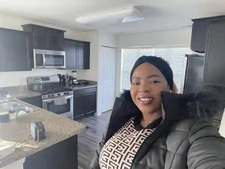 I am Lisa, years old professional