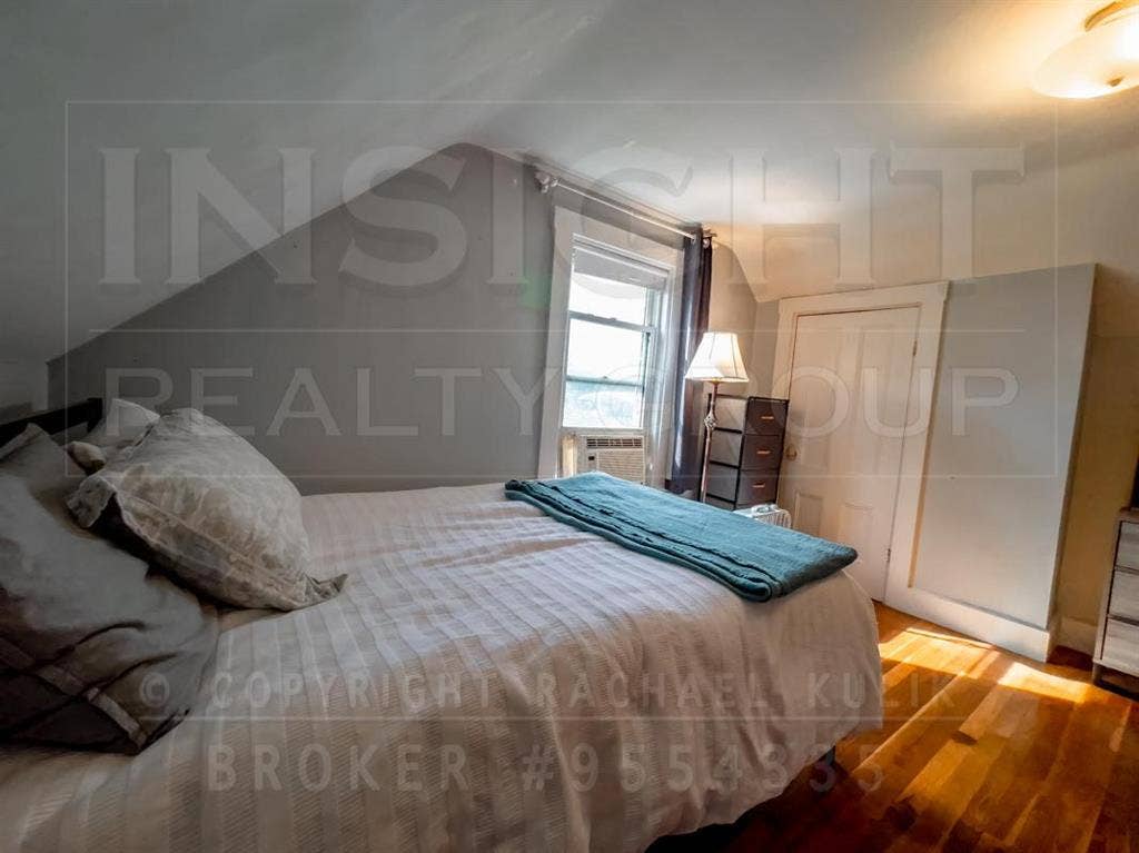 NEED BD BOSTON APT