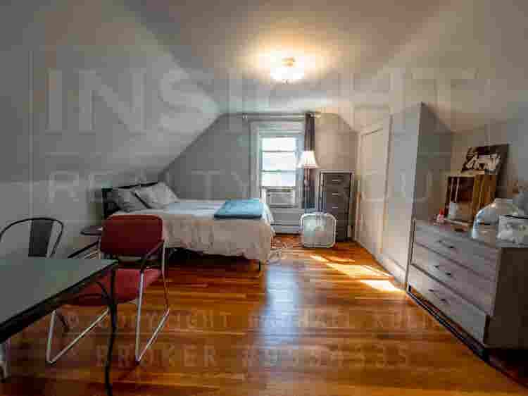 NEED BD BOSTON APT
