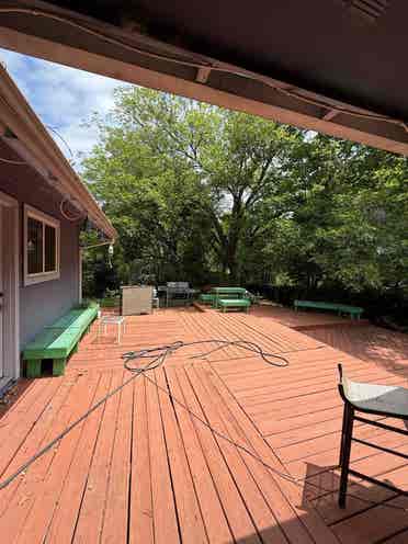 Looking for 4th roommate