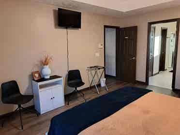 Master Suite, Private Bath +Desk #1