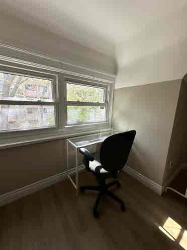 Furnished private room in Downtown