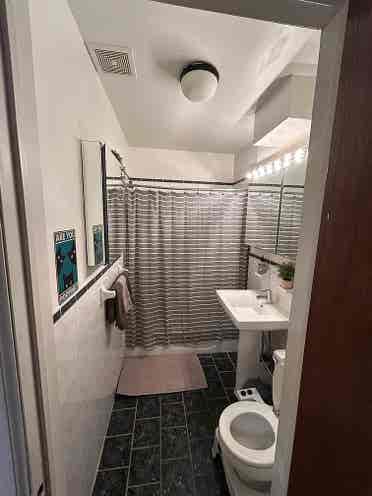 0ne-Bedroom For Rent
