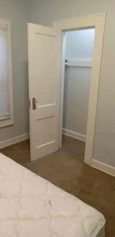 1 Bedroom for rent, shared bathroom