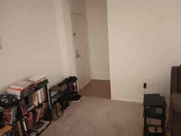 Summer Apt in Alexandria!