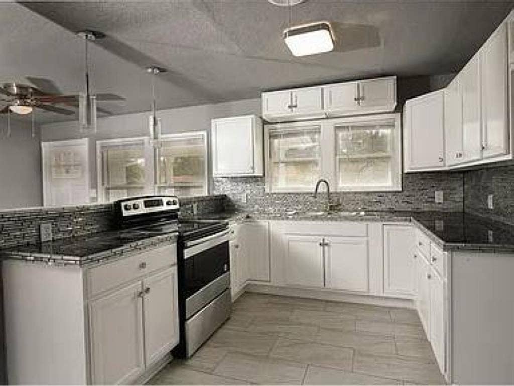 Roommate wanted