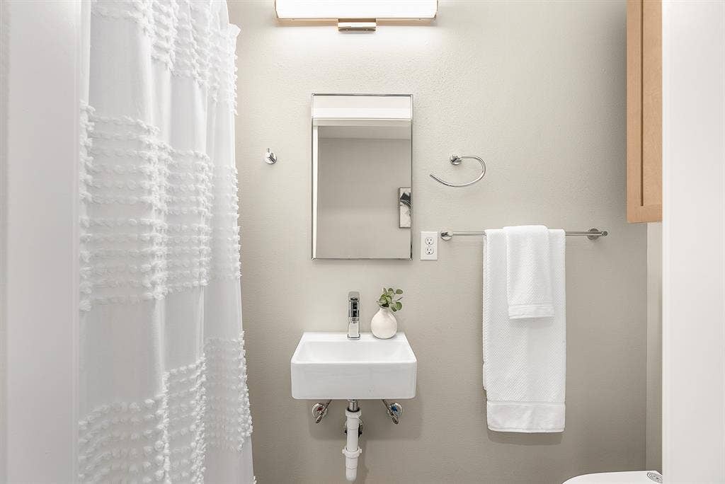 Affordable private studio
