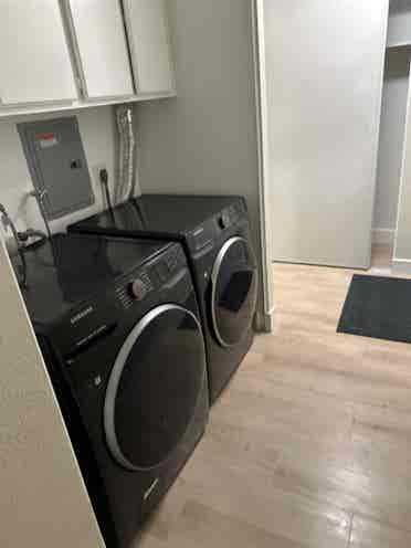 Room for rent in a  bath