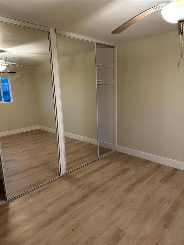 Room for rent in a bath