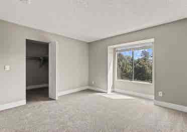 LOOKING FOR SUBLET