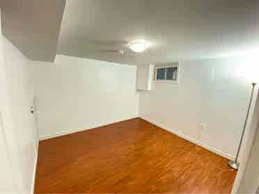 Separate entrance for rent