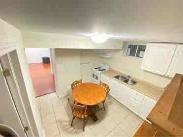 Separate entrance for rent