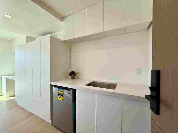 Los Feliz Private Suite - Brand New