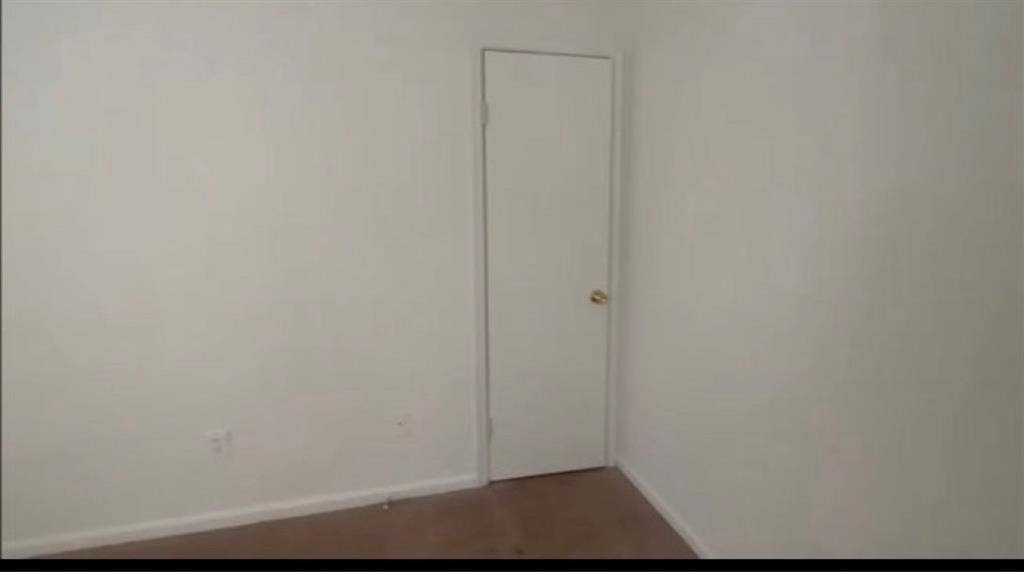 Looking For a Roommate For June !