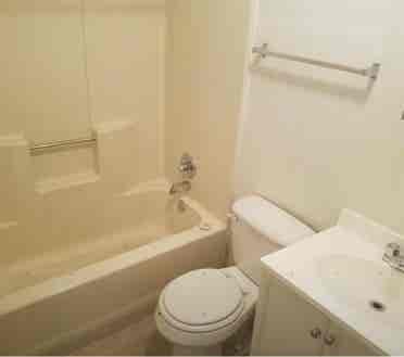 Looking For a Roommate For June !