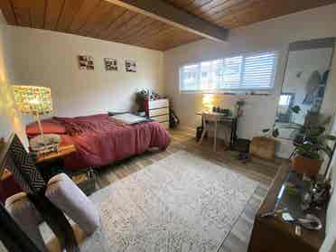 Spacious room in Linda Vista
