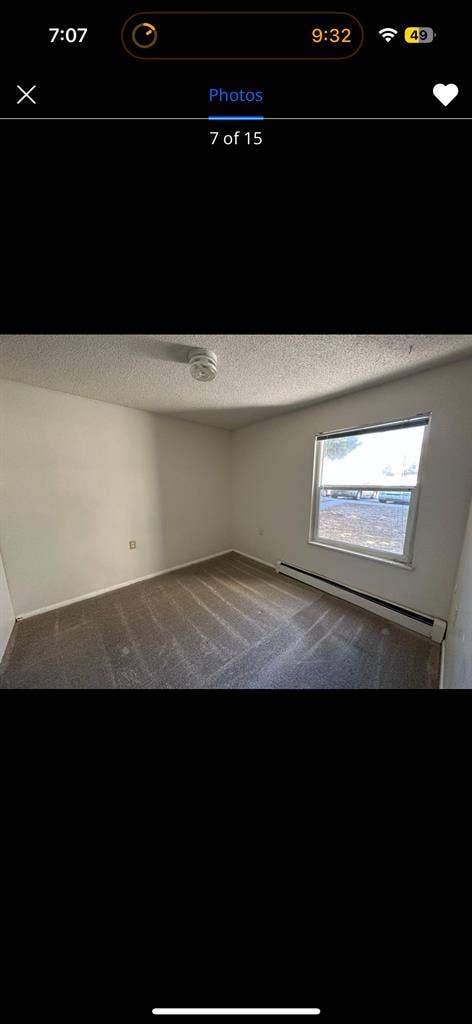 Looking for a Roommate for !