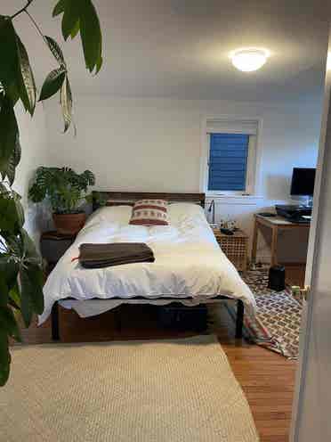 Summer Sublet in South Berkeley