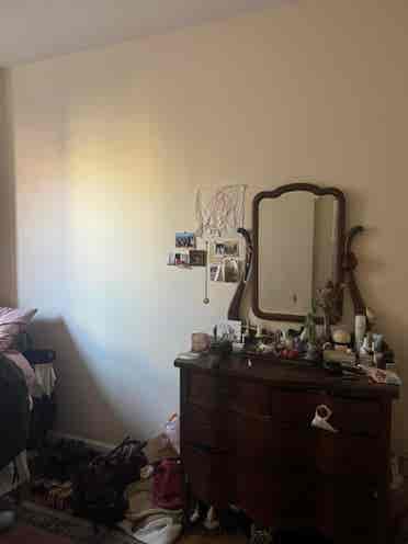 Room available now in Bed Stuy