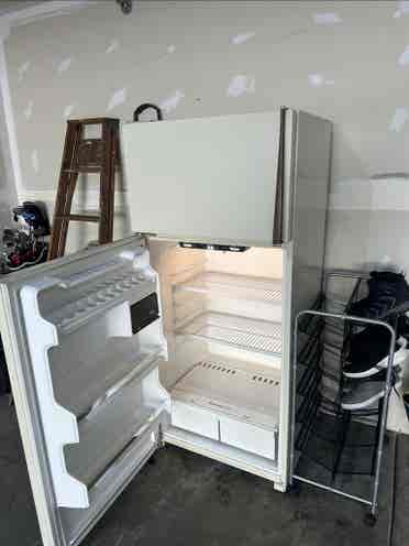 Safe, Quiet & Modern!