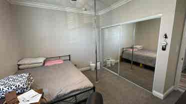 Private Bed and Bath in Palms
